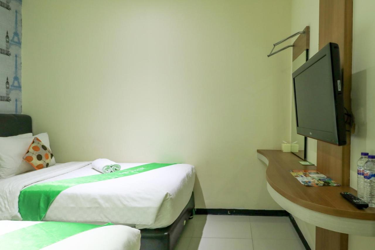 Tab Hotel Surabaya Luaran gambar
