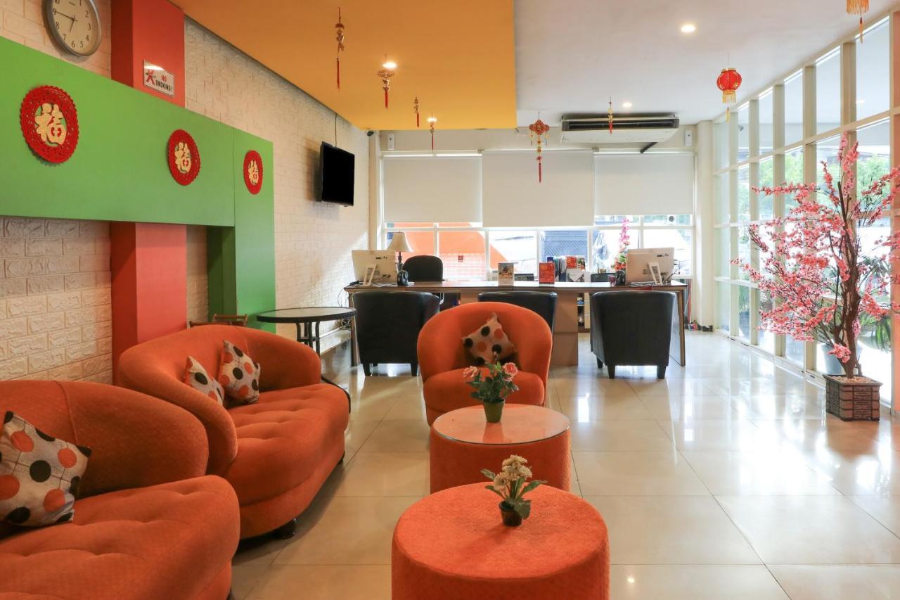 Tab Hotel Surabaya Luaran gambar