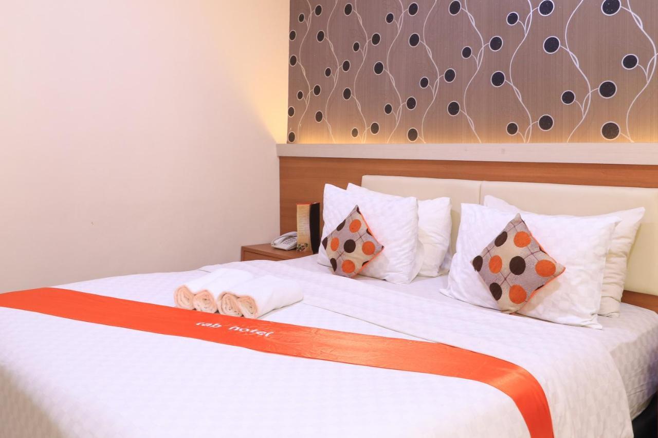 Tab Hotel Surabaya Luaran gambar