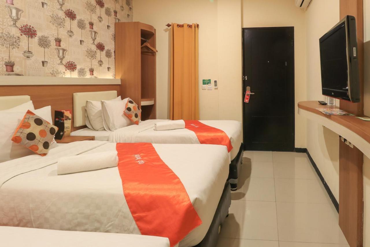 Tab Hotel Surabaya Luaran gambar