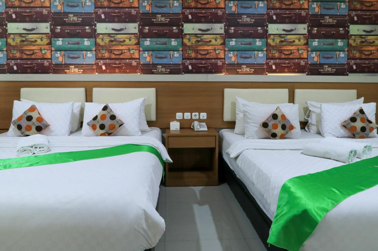 Tab Hotel Surabaya Luaran gambar