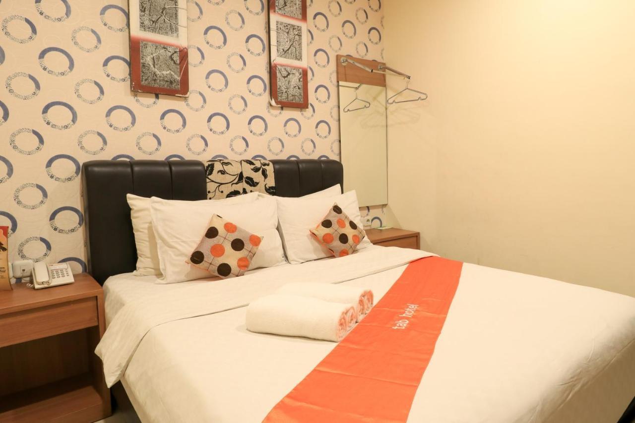 Tab Hotel Surabaya Luaran gambar